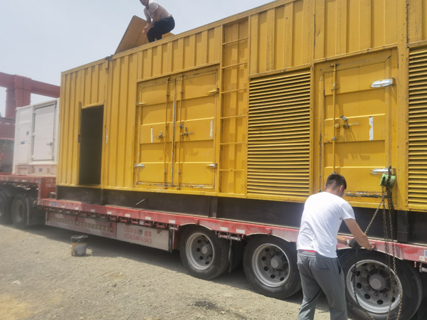 左云除了负载情况和发动机维护,还有哪些因素会影响 200kw 柴油发电机的油耗?