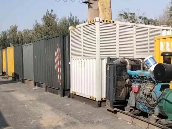 左云200KW柴油发电机机组每小时油耗是多少?